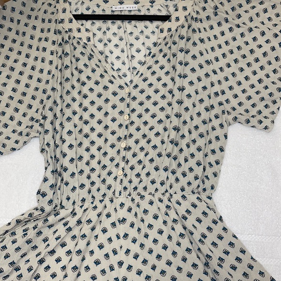 Miou Muse Anthropologie V Neck Button Up sz S EUC Short Sleeve Romper Modest - Picture 9 of 16